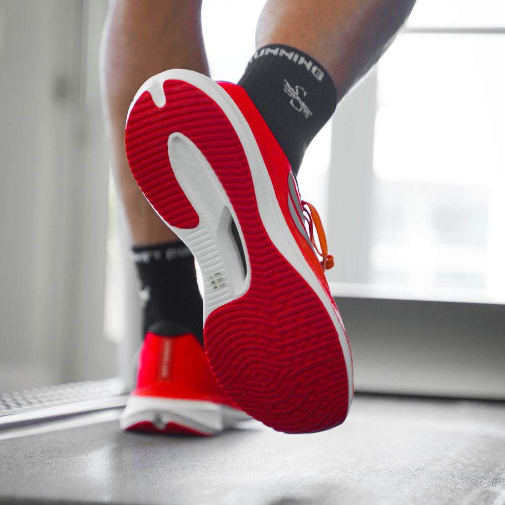 HORUS Orange Men Versatile Performance Trainer