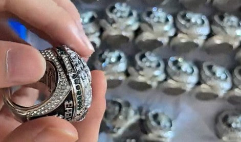 BRAND NEW!💯 HAND-MADE🖐️JALEN HURTS 2025 COLLECTORS SOUVENIR FOOTBALL SIZE 11 FAN RING WITH BRAND NEW! BLACK DISPLAY PROTECTION RING BOX AND SIX BRAND NEW! JALEN HURTS EAGLES 8.5x11 ULTRA PREMIUM GLOSSY 2025 CHAMPION CREATED ORIGINAL POSTERS!🤩