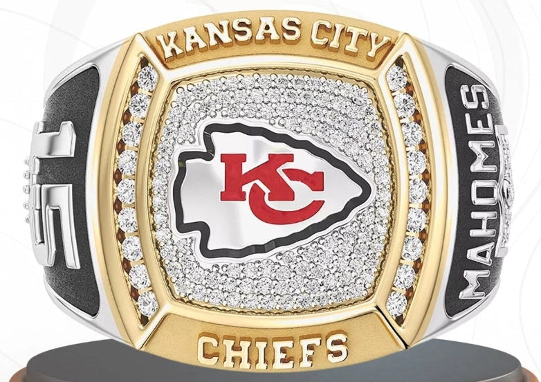 NEW!💯 KANSAS CITY CHEIFS CUSTOM-MADE🖐️PATRICK MAHOMES LOADED ICED OUT🥶DIAMOND💎CLUSTER CHAMPIONSHIP🏆HIGH QUALITY ENGRAVED 14K GOLD🌟FOOTBALL🏈SIZE 11 RING!🤩