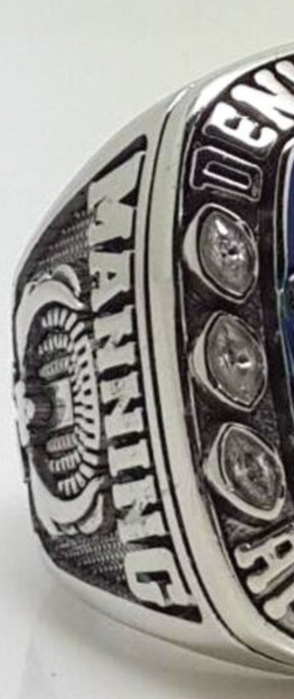 BRAND NEW!💯 HAND-MADE🖐️PEYTON MANNING 2013 BRONCOS COLLECTORS SOUVENIR FOOTBALL SIZE 11 FAN RING WITH BRAND NEW! BLACK DISPLAY PROTECTION RING BOX AND SIX BRAND NEW! PEYTON MANNING 8.5x11 ULTRA PREMIUM GLOSSY 2013 AFC CHAMPIONSHIP REPRINT POSTERS!🤩