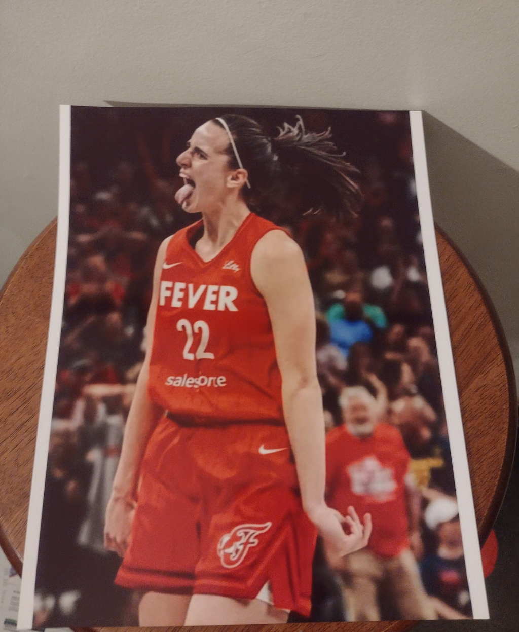 BRAND NEW!💯 CAITLIN CLARK  8.5x11 ULTRA PREMIUM GLOSSY INDIANA FEVER BASKETBALL POSTER!🔥