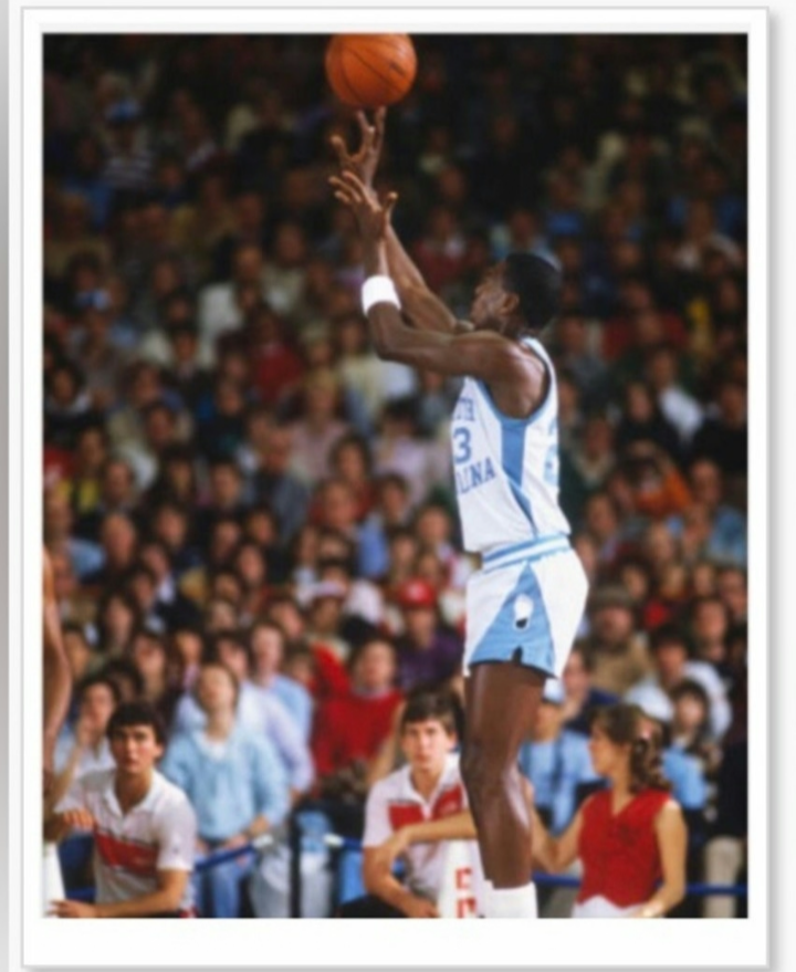 BRAND NEW!💯 MICHAEL JORDAN💨 NORTH CAROLINA TAR HEELS REPRINT ULTRA PREMIUM GLOSSY 8.5x11 NCAA BASKETBALL 1982 EIGHT POSTER BUNDLE SET!🔥