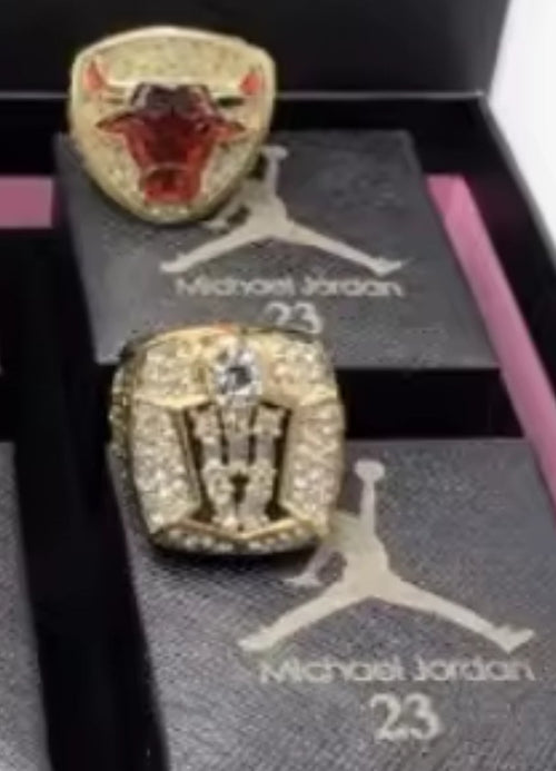 BRAND NEW! M.J #23 THE G.O.A.T CHICAGO BULLS NBA CHAMPIONSHIP RINGS (6 RINGS) SIZE 11 VINTAGE 18k GOLD STERLING SILVER w/BLACK LOGO RING BOXES BUNDLE SET!